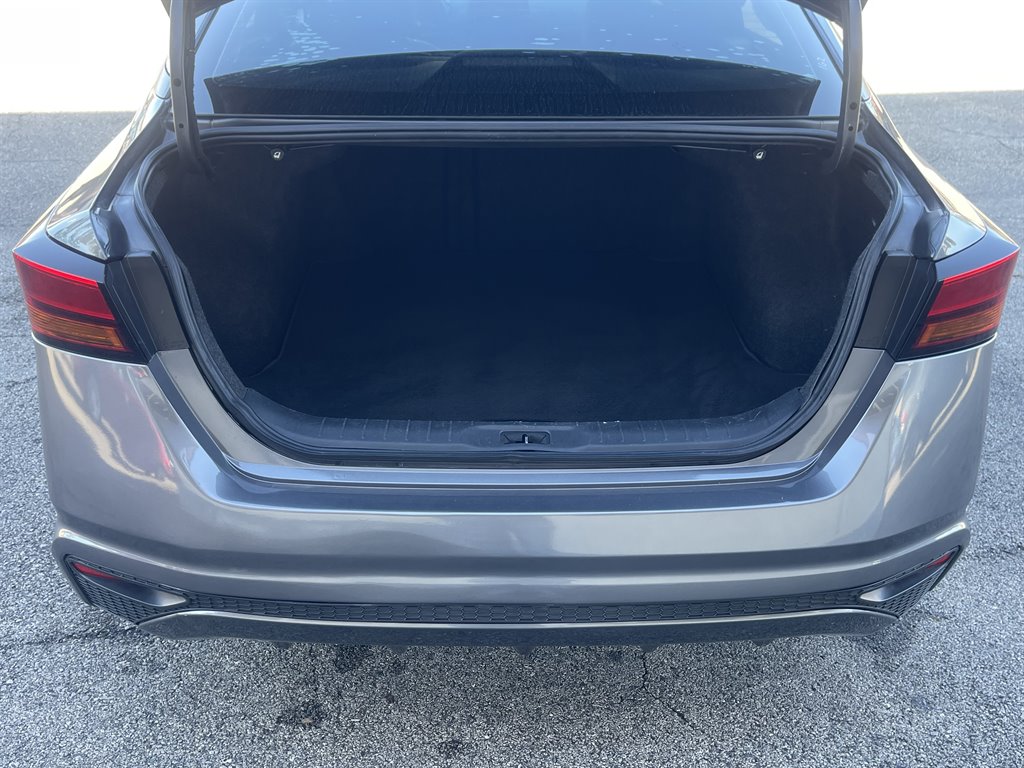 2020 Nissan Altima - $12,995
