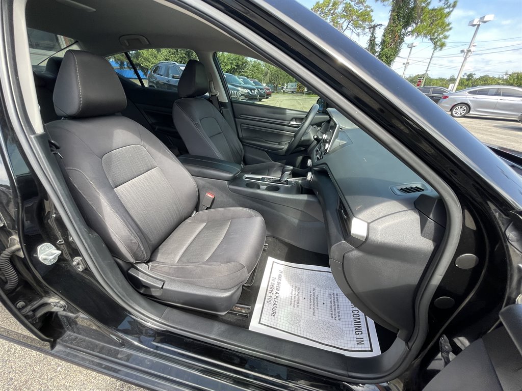 2019 Nissan Altima - $14,995
