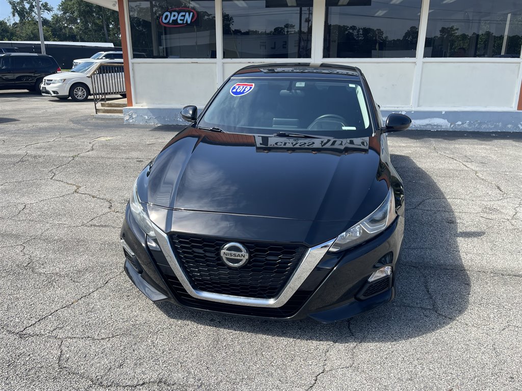 2019 Nissan Altima - $14,995