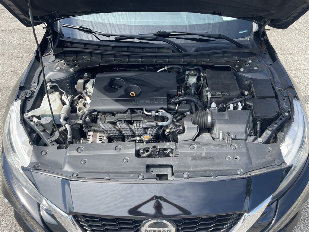 2019 Nissan Altima - $14,995