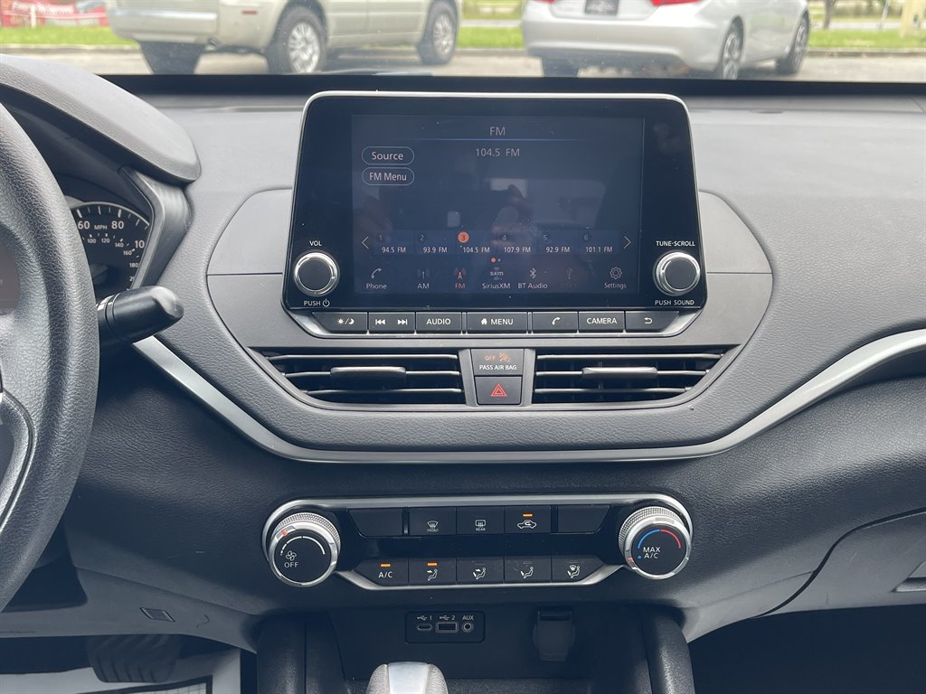 2019 Nissan Altima - $14,995