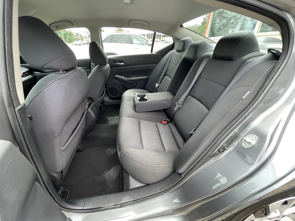 2019 Nissan Altima - $14,995