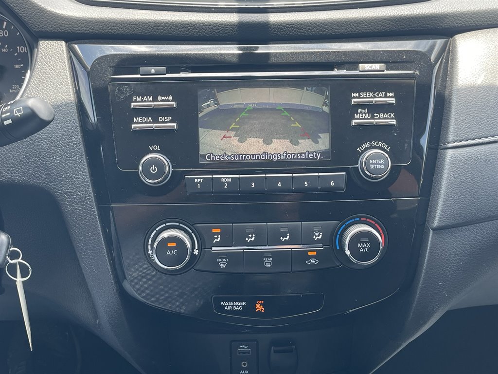 2017 Nissan Rogue - $12,995