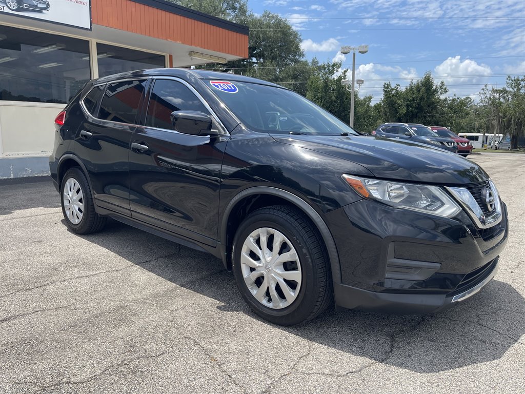 2017 Nissan Rogue - $12,995