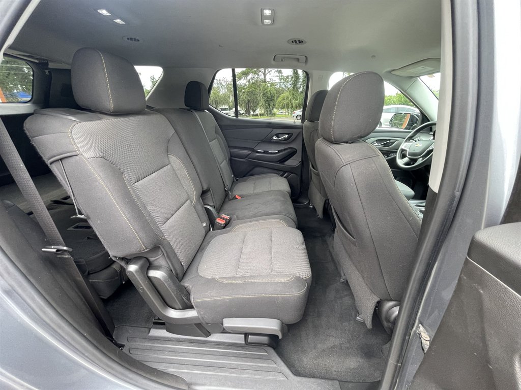 2021 Chevrolet Traverse - $15,995