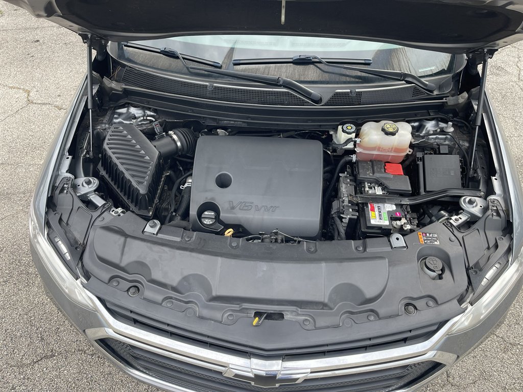 2021 Chevrolet Traverse - $15,995