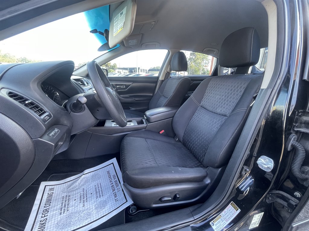 2017 Nissan Altima - $10,995