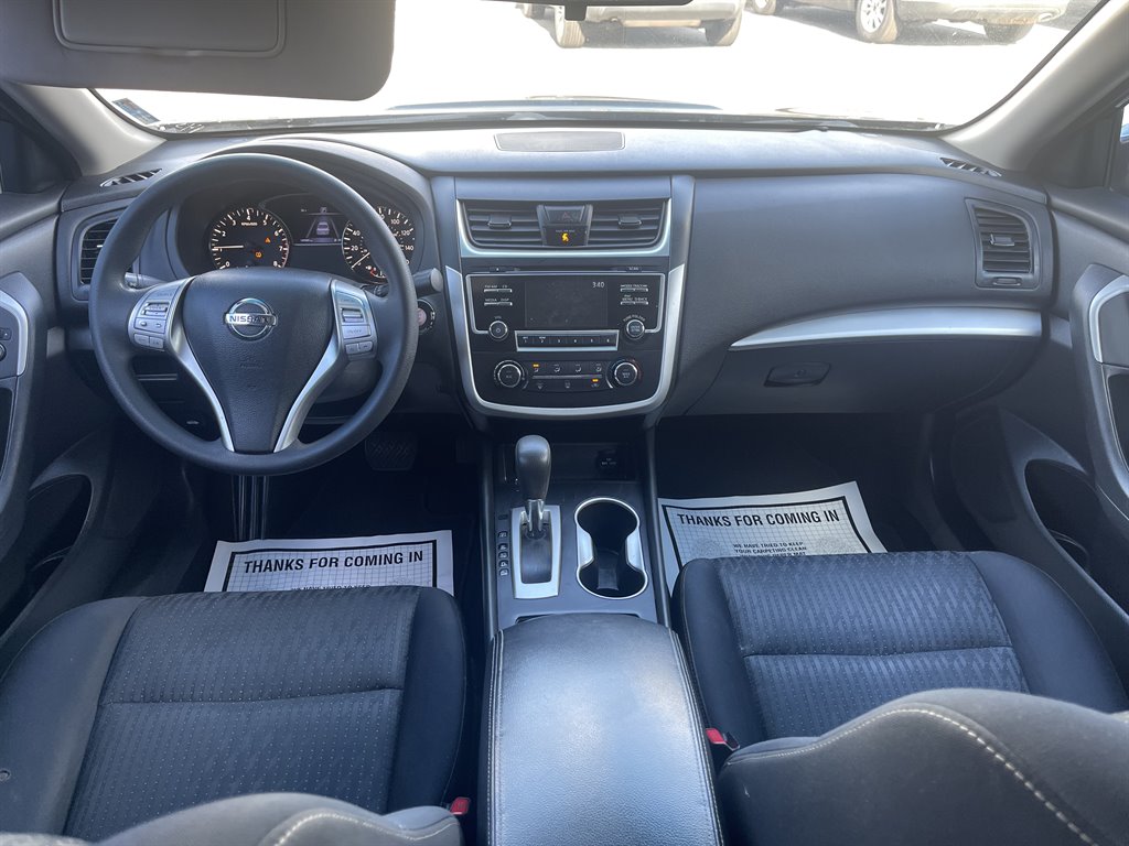 2017 Nissan Altima - $10,995