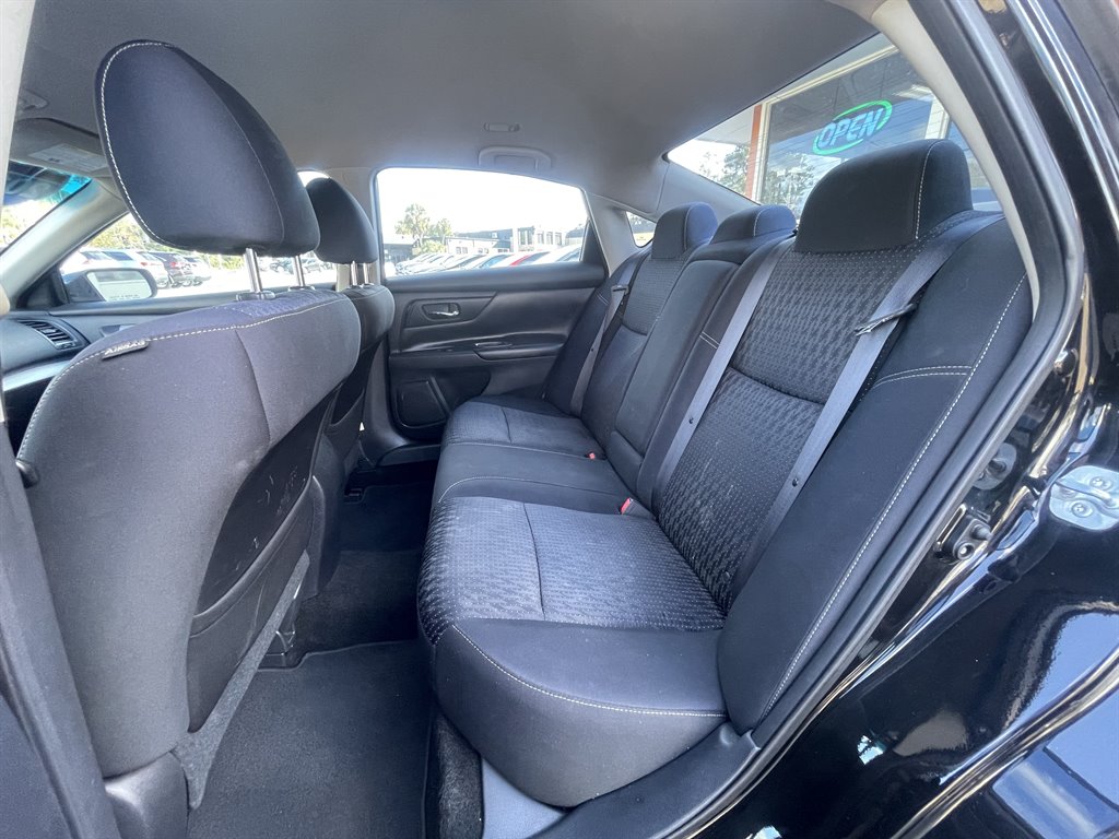 2017 Nissan Altima - $10,995