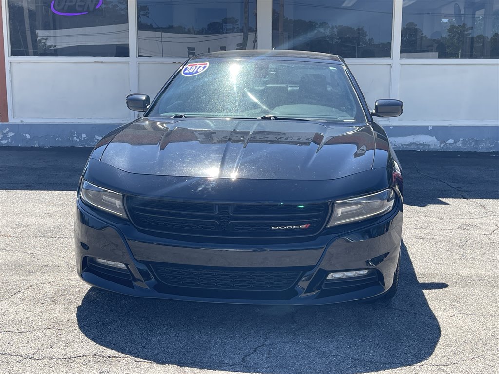 2016 Dodge Charger - $13,995