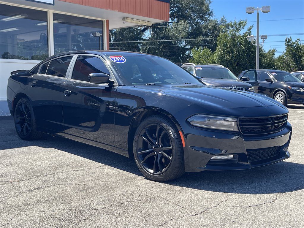 2016 Dodge Charger - $13,995