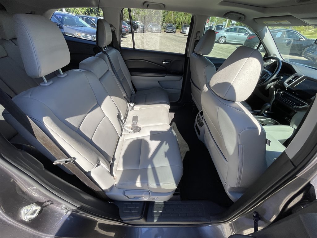 2017 Honda Pilot - $15,995