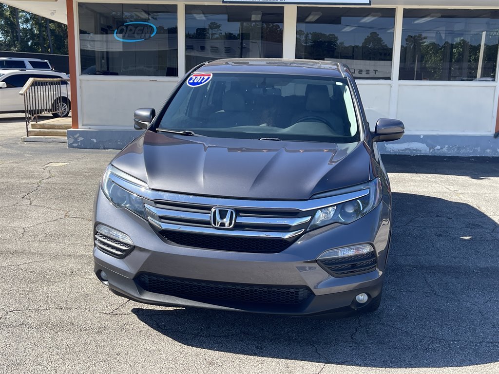 2017 Honda Pilot - $15,995