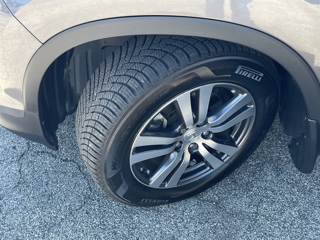 2017 Honda Pilot - $15,995