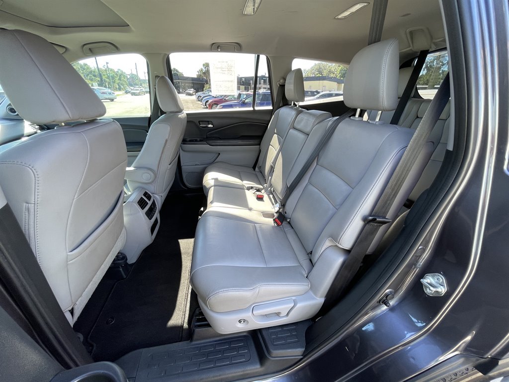 2017 Honda Pilot - $15,995