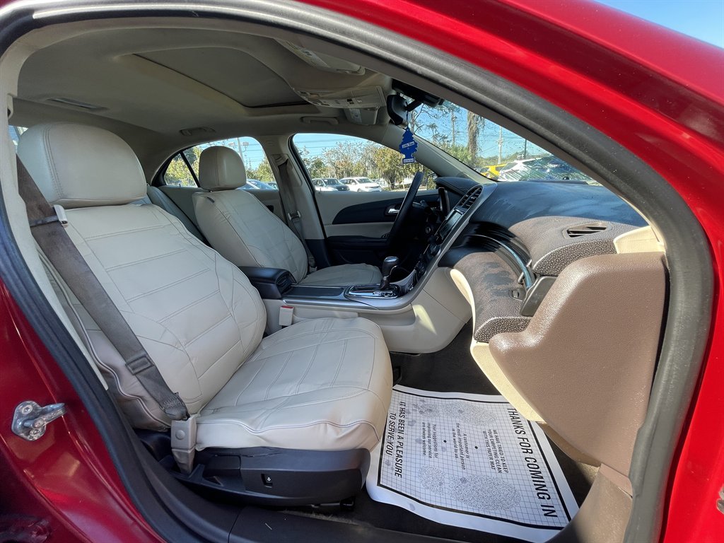 2013 Chevrolet Malibu - $9,995