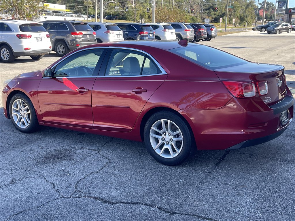 2013 Chevrolet Malibu - $9,995