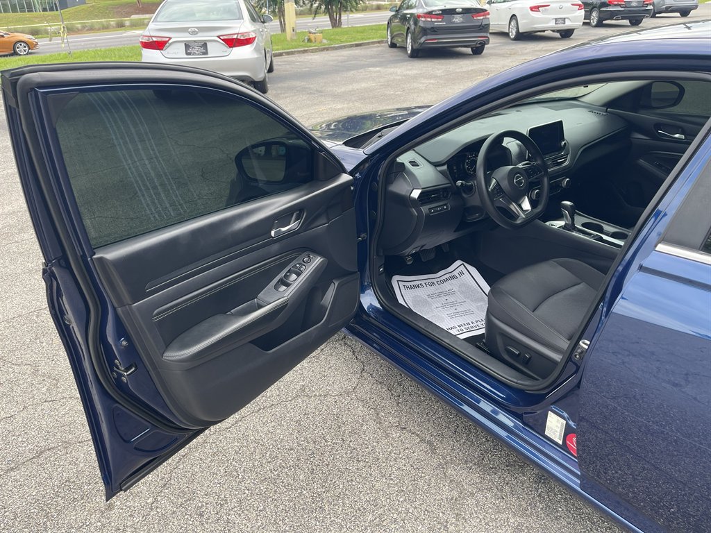 2019 Nissan Altima - $12,995