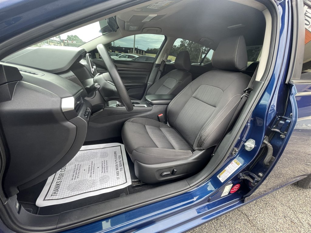 2019 Nissan Altima - $12,995