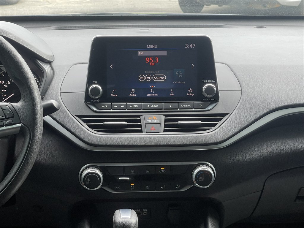2019 Nissan Altima - $12,995