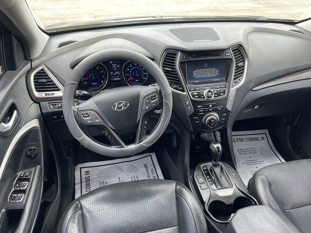 2013 Hyundai Santa Fe Sport - $10,995