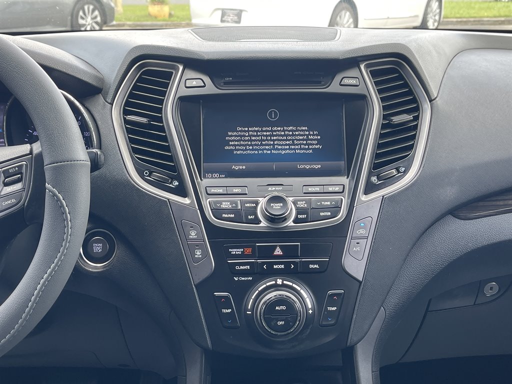 2013 Hyundai Santa Fe Sport - $10,995