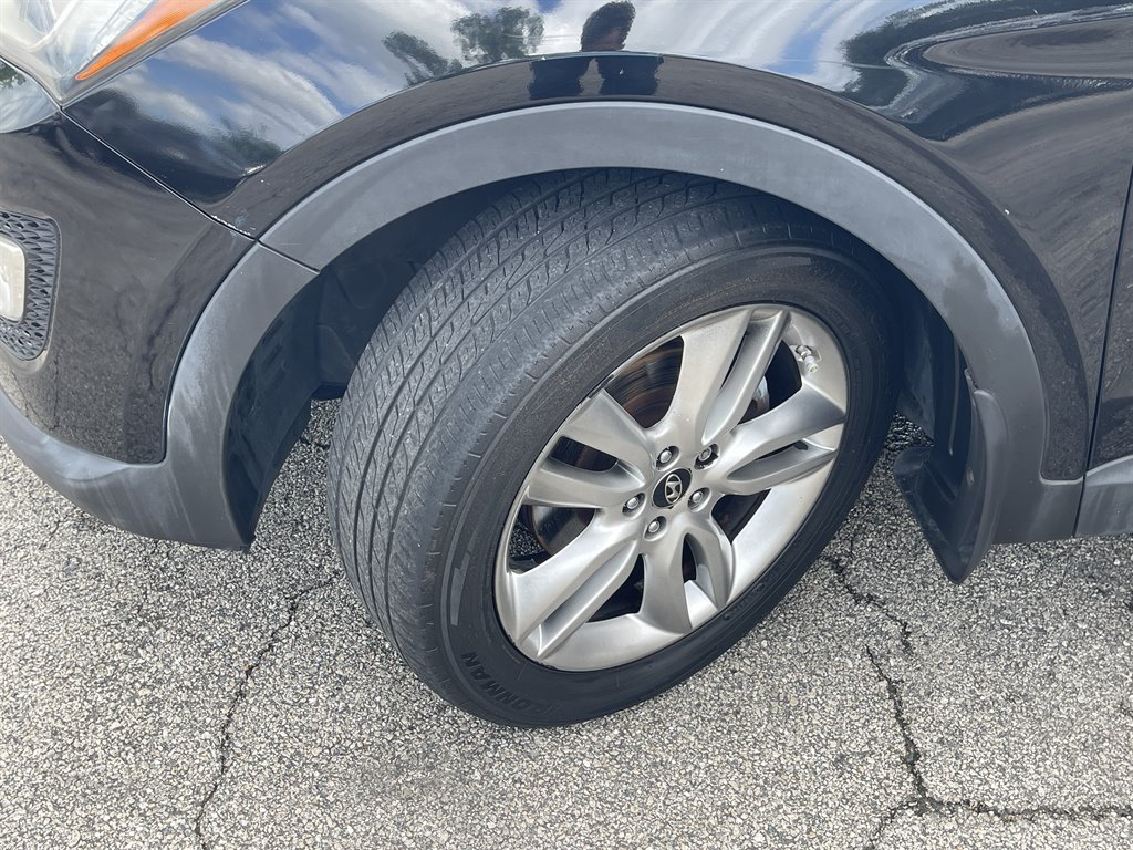 2013 Hyundai Santa Fe Sport - $10,995