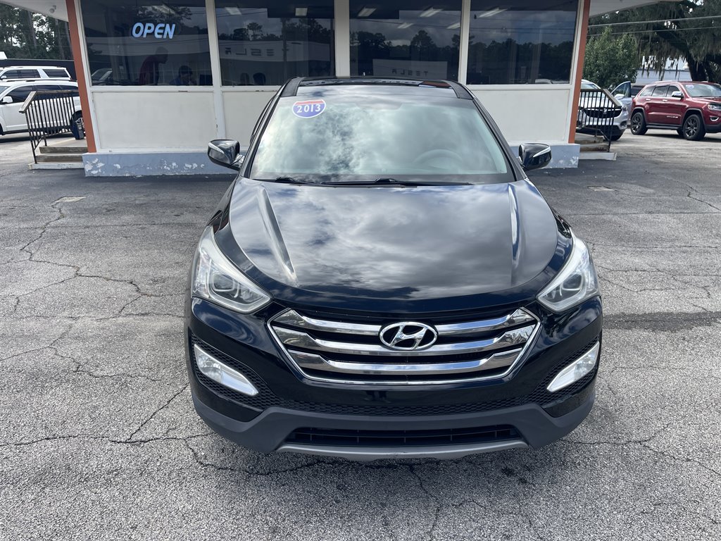2013 Hyundai Santa Fe Sport - $10,995