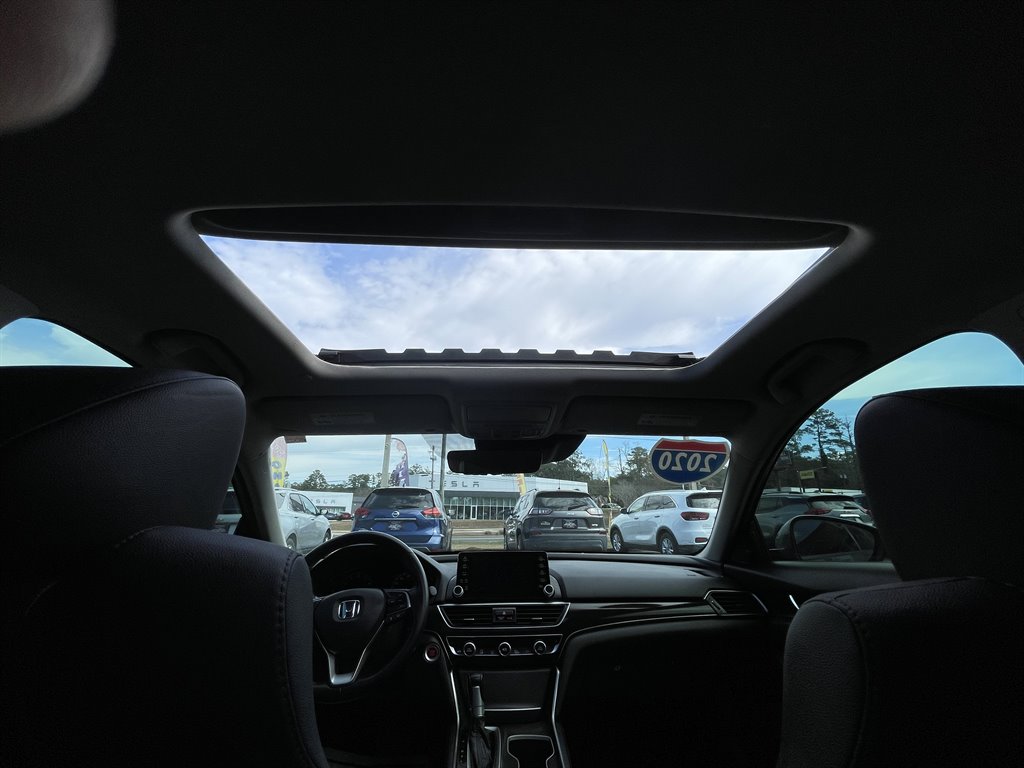 2020 Honda Accord - $19,995