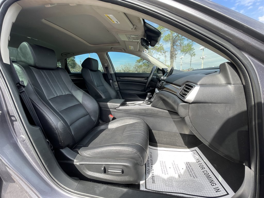 2020 Honda Accord - $19,995