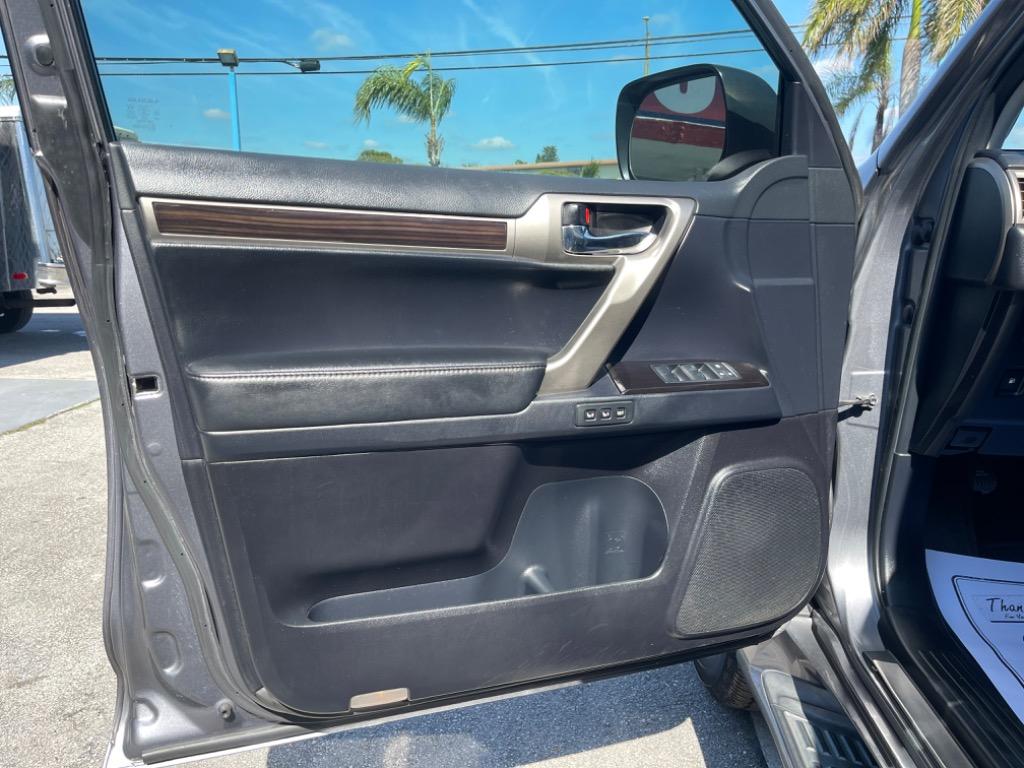 2015 Lexus GX 460 photo