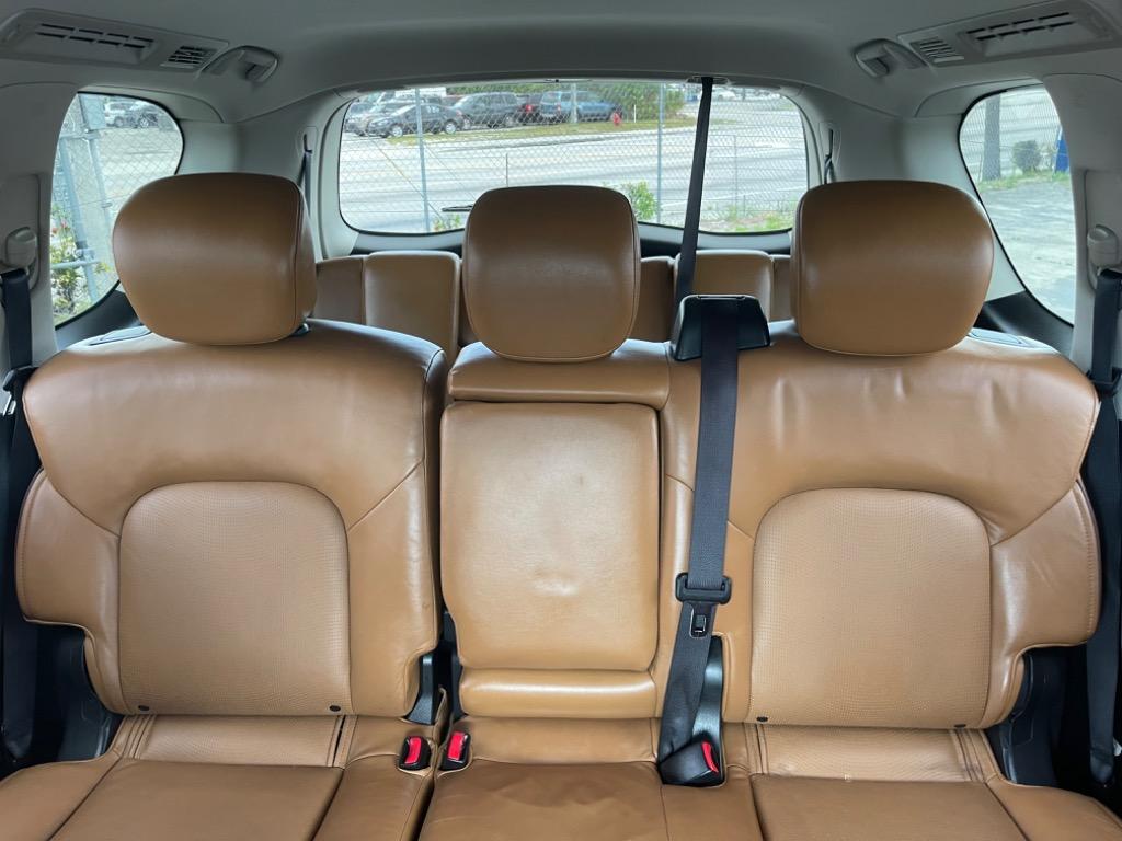 2016 Infiniti QX80 photo