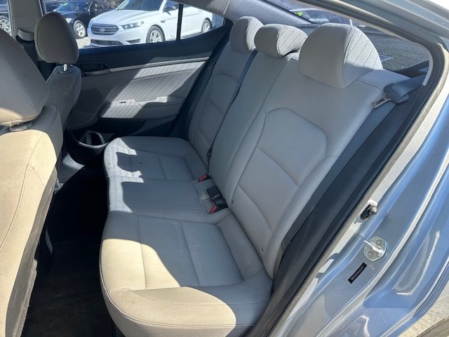 2017 Hyundai Elantra SE photo
