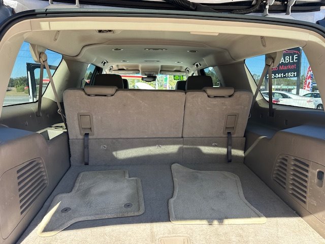 2016 Chevrolet Suburban 1500 LT photo