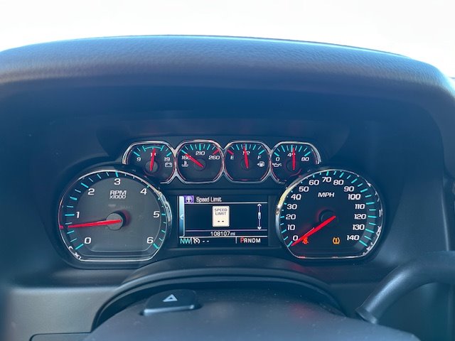 2016 Chevrolet Suburban 1500 LT photo