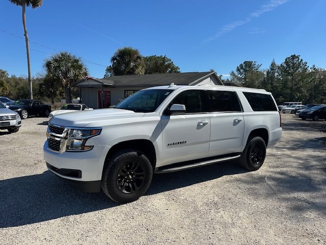2016 Chevrolet Suburban 1500 LT photo
