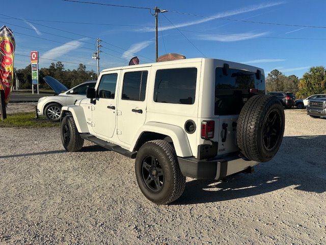 2015 Jeep Wrangler Unlimited Sahara photo
