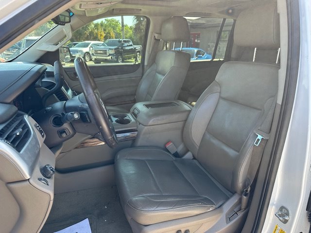 2016 GMC Yukon XL 1500 SLT photo