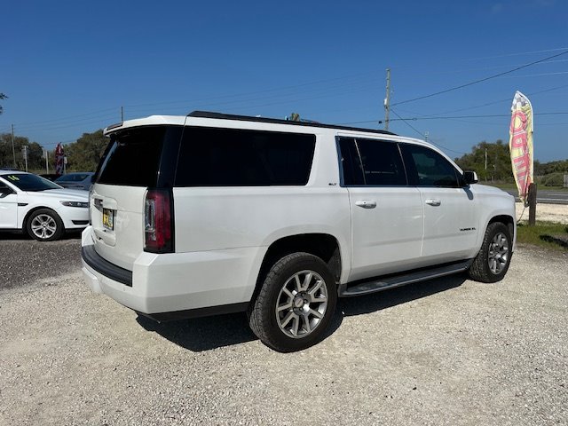 2016 GMC Yukon XL 1500 SLT photo