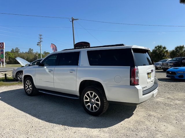 2016 GMC Yukon XL 1500 SLT photo