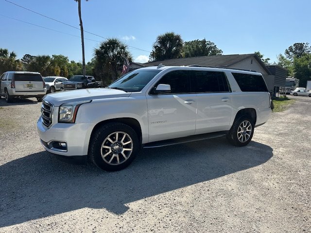 2016 GMC Yukon XL 1500 SLT photo