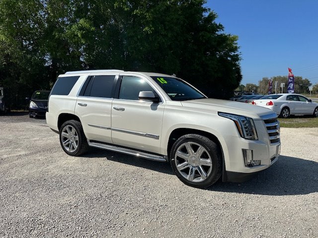 2015 Cadillac Escalade Luxury photo