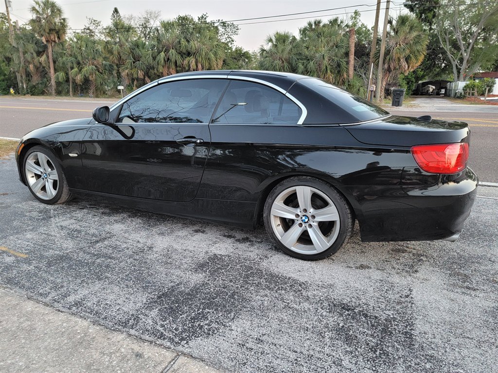 2011 BMW Legend 328i photo