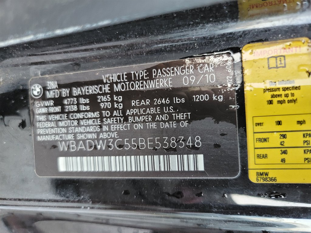 2011 BMW Legend 328i photo