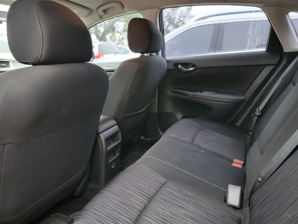 2019 Nissan Sentra SV photo