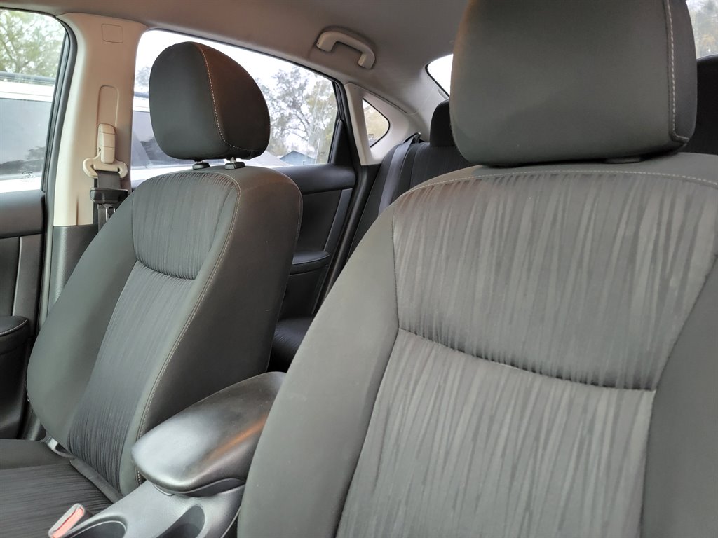2019 Nissan Sentra SV photo