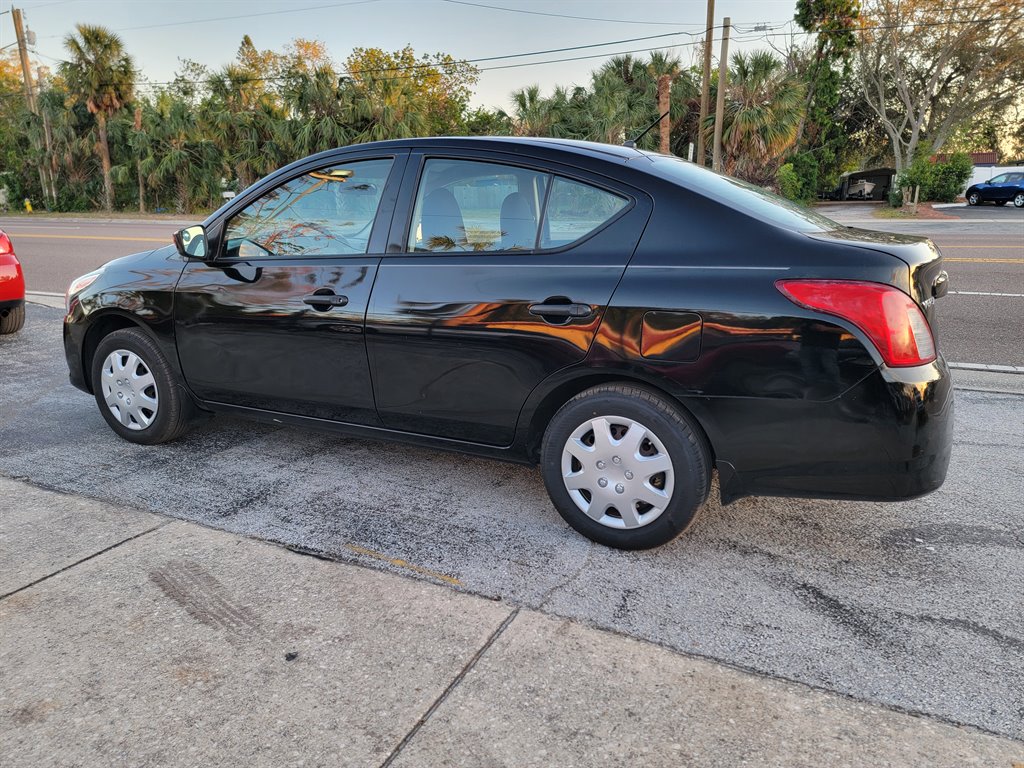 2016 Nissan Versa - $6,950