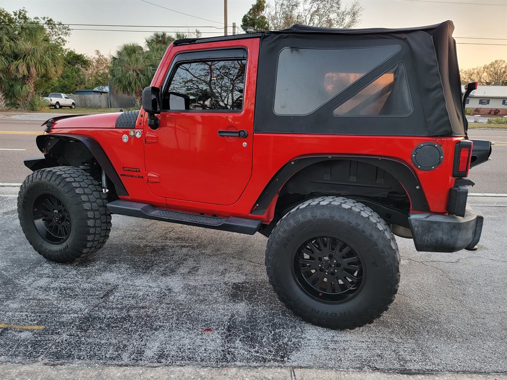2017 Jeep Wrangler - $13,995