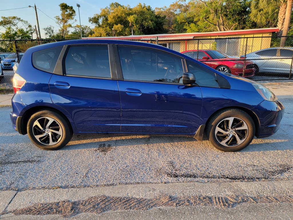 2013 Honda Fit photo