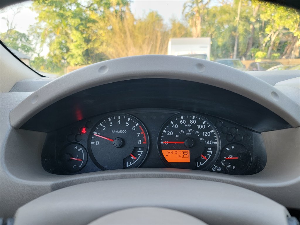 2016 Nissan Frontier - $10,400